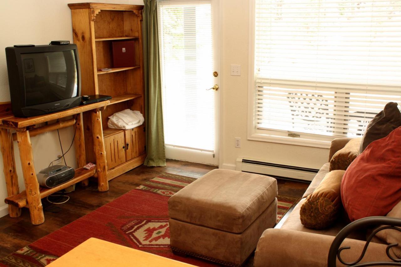 Pinecreek #I - 1 Bedroom - Close To Town - Shuttle To Slopes - Pool And Hot Tub Access Breckenridge Exterior photo